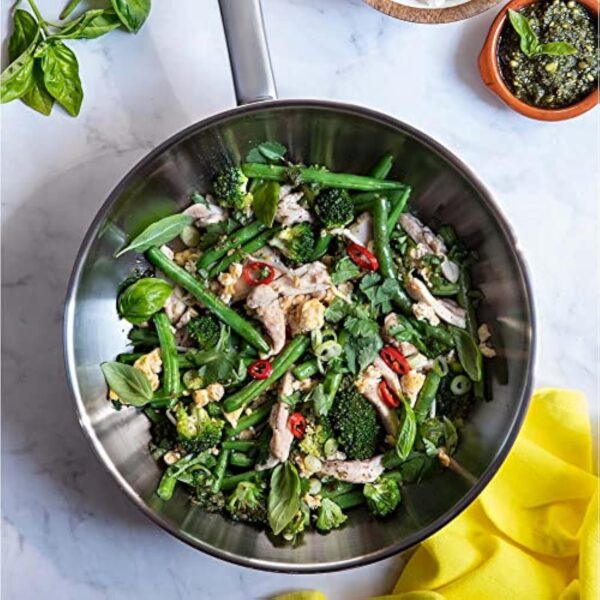 BK Bright Poêle Wok en Acier INOX de 24 cm, Extérieur Poli, Poignée Stay Cool, Cuisson Professionnelle, Induction, Va au Four jusqu'à 230°C, Ustensiles en Métal, Lavable au Lave-Vaisselle, Argent – Image 6