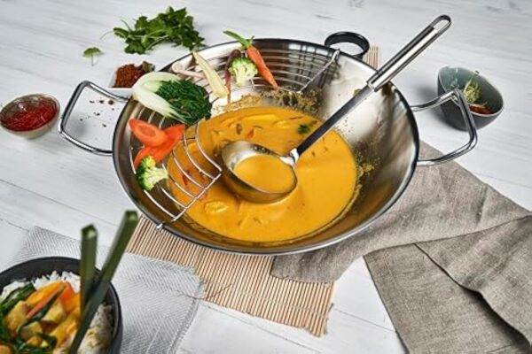 ZWILLING Wok 40992-332-0, avec couvercle en verre et insert à grille amovible, adapté à l'induction, Ø 32 cm, acier inoxydable, Plus, argent – Image 6