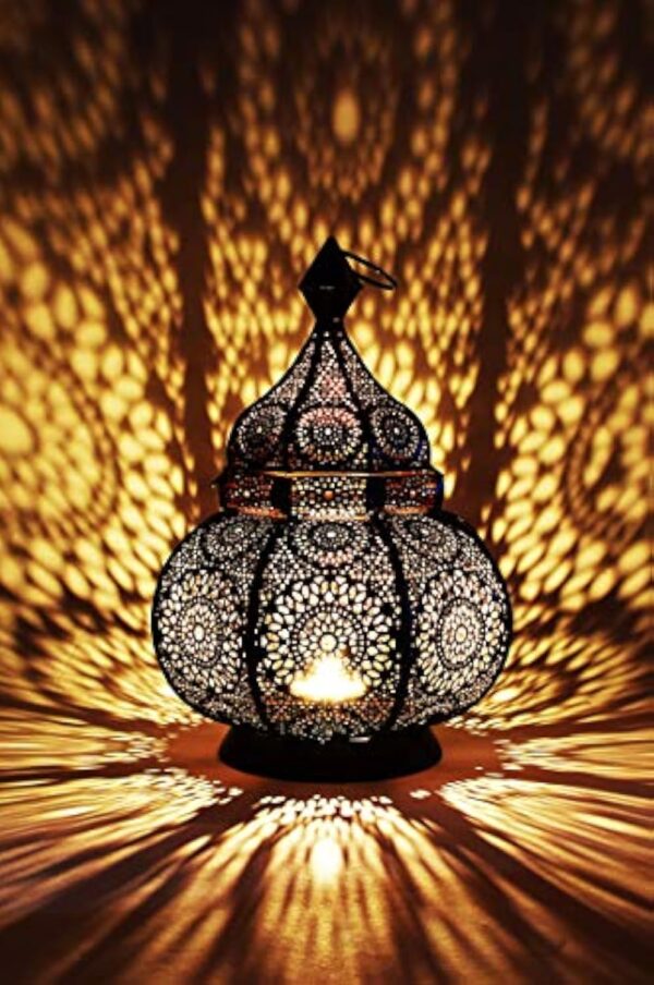 Petite Lanterne marocaine en métal Ziva 30cm noir | Photophore marocain pour l’extérieur au jardin ou l’intérieur sur la table | Lanternes pour bougie | décoration de maison orientale