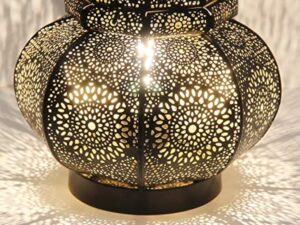 Casa Moro | Lampe de table orientale marocaine Asif hauteur 30 cm en noir avec douille E14 | Lampe de chevet en métal comme en 1001 nuit | Belle décoration de Noël | LN2070